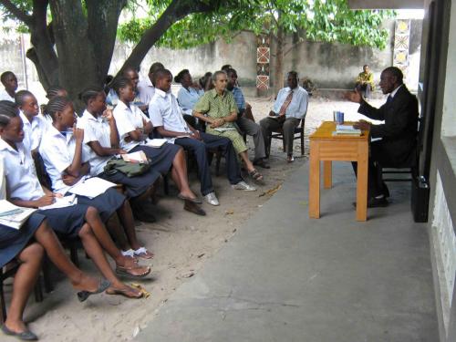 VISITE DU PROF. KAMA EN 2010(9)